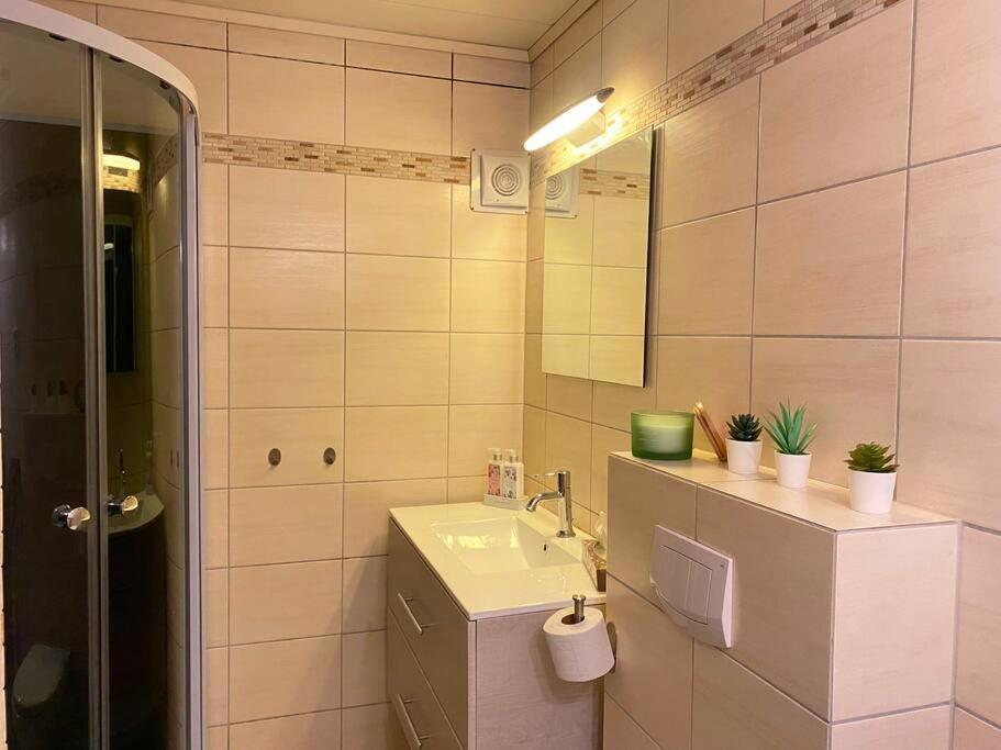 טרונדהיים Cosy And Well-Equipped Apartment With Free Parking מראה חיצוני תמונה
